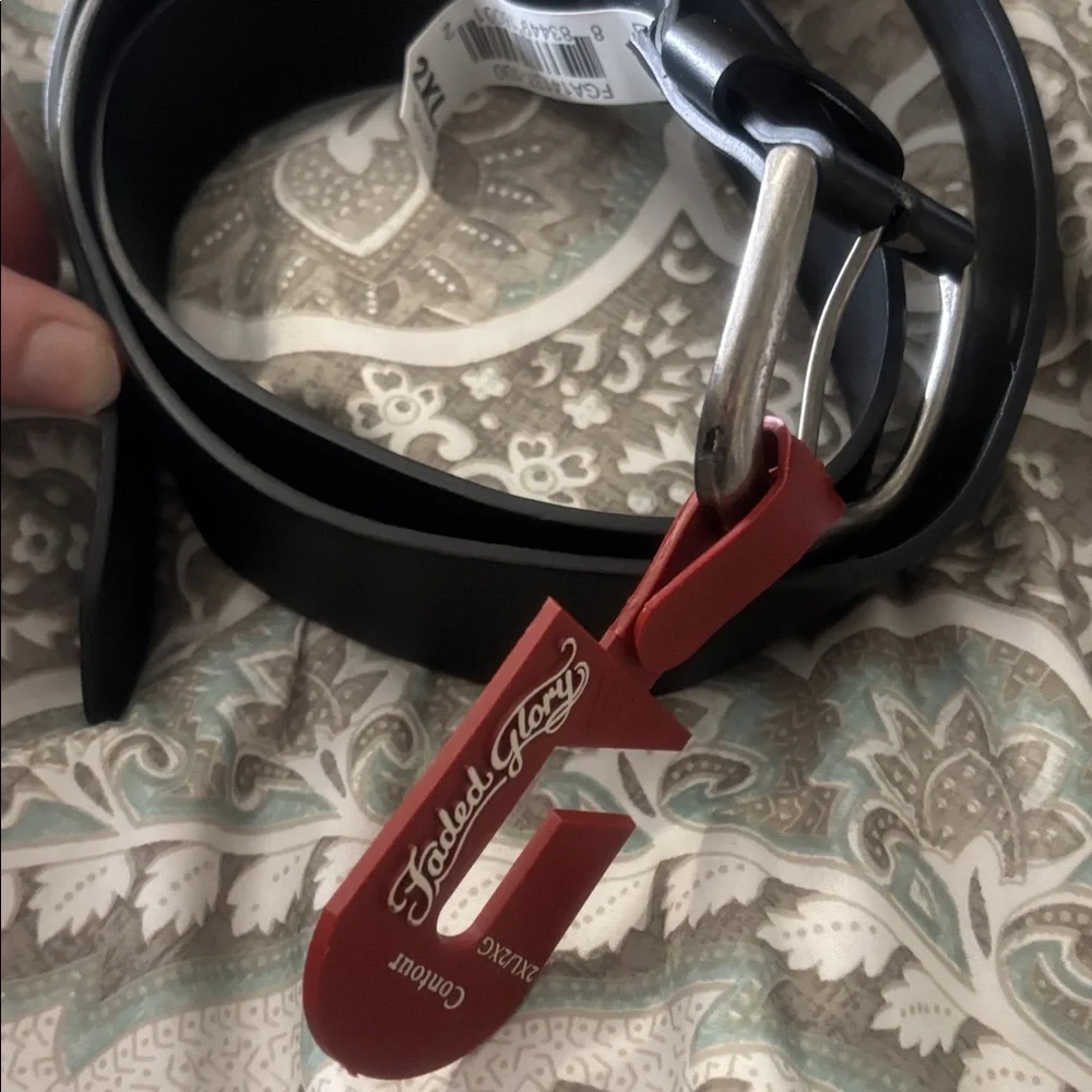 Faded Glory men’s 2 XL NWT belt